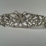 Tiara Liana  /  Plata de Ley  /  Made with Swarovski Elements ®